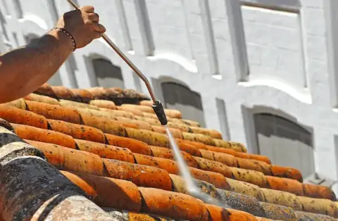 Nettoyage de toitures - Grandfontaine